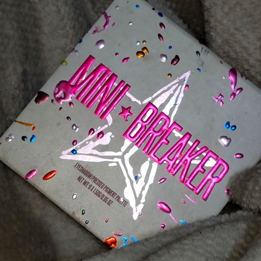 Jeffree star mini jawbreaker palette